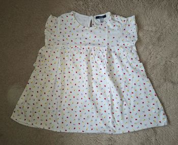 Blouse okaidi blanc avec des pommes et cerises 10 ans