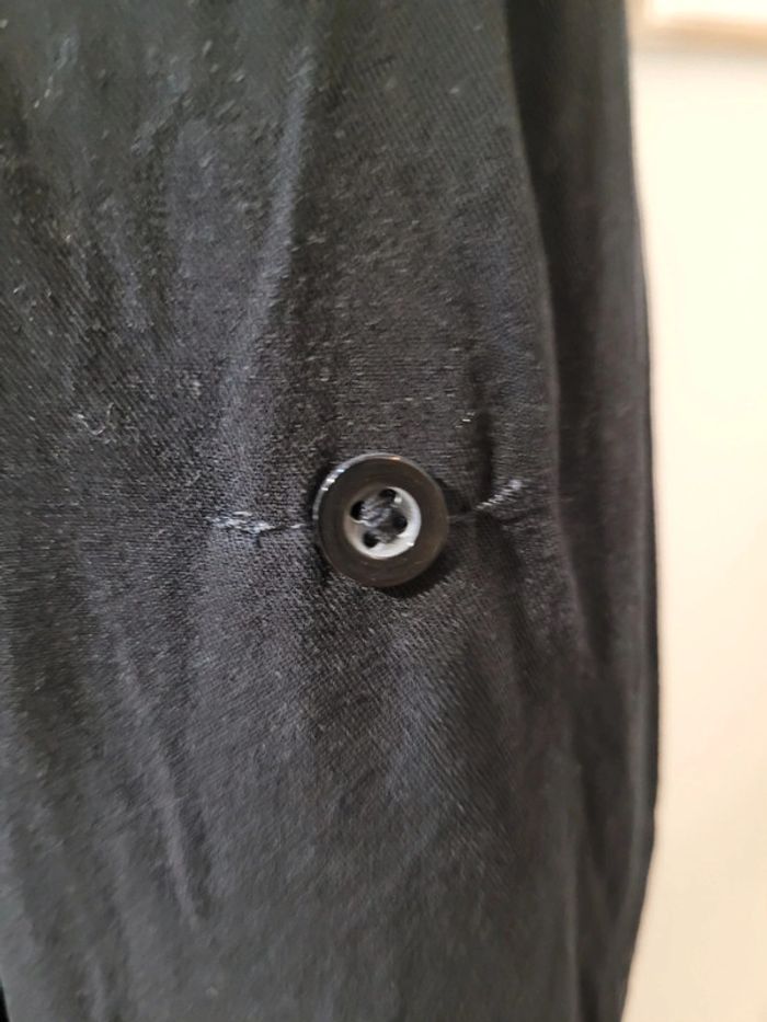 Chemise noire - photo numéro 7