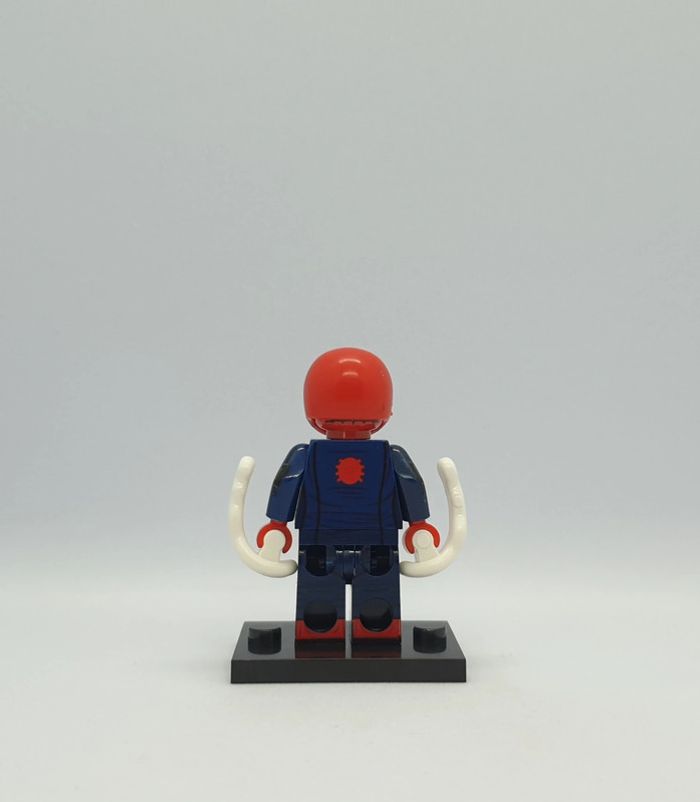 🕸 Figurine Marvel Spider-Man - Miles Morales Great Responsability Suit - (Style Lego) 🕸 - photo numéro 3