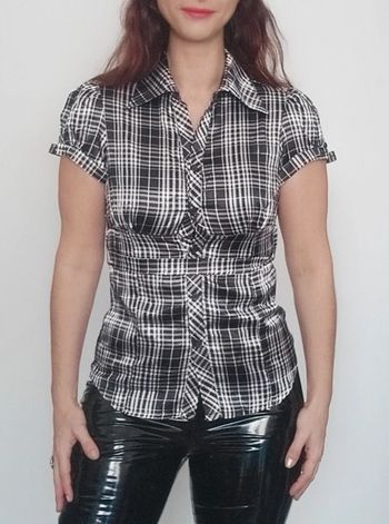Chemisier satiné a carreaux chic taille 38