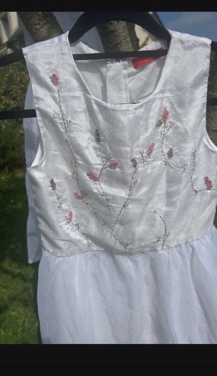 Robe cérémonie - photo numéro 2