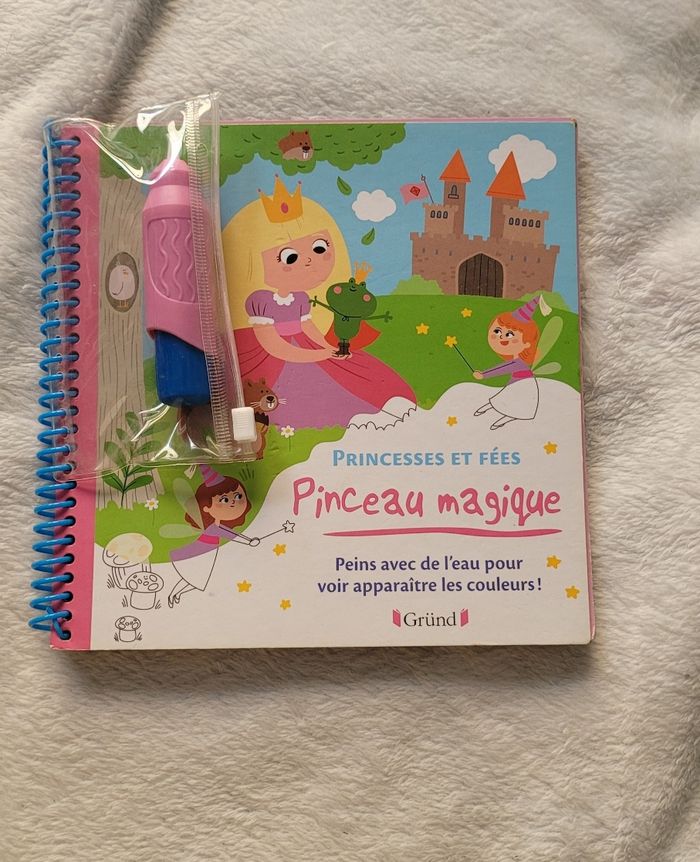 Pinceau magique princesses et fées