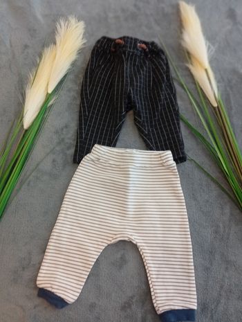 Lot 2 pantalons bébé 3 mois obaïbi et Vertbaudet 