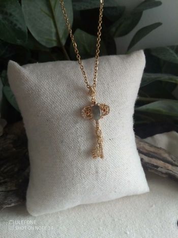 Collier clé pierre de labradorite
