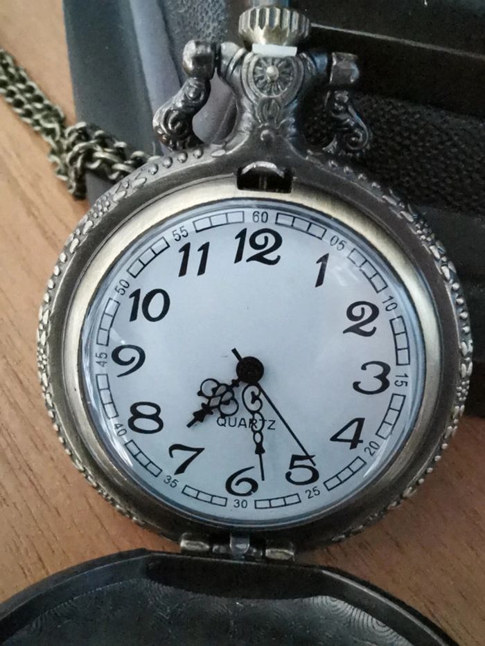 Montre à gousset avec chaîne rouge oiseau - photo numéro 2