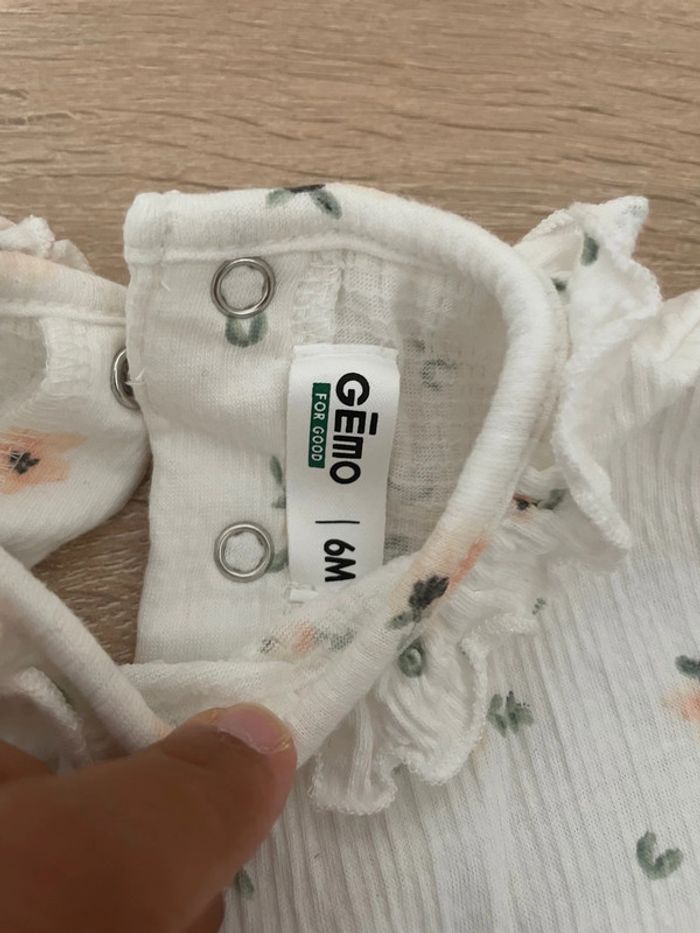 Robe fleurie bébé fille 6 mois - photo numéro 5