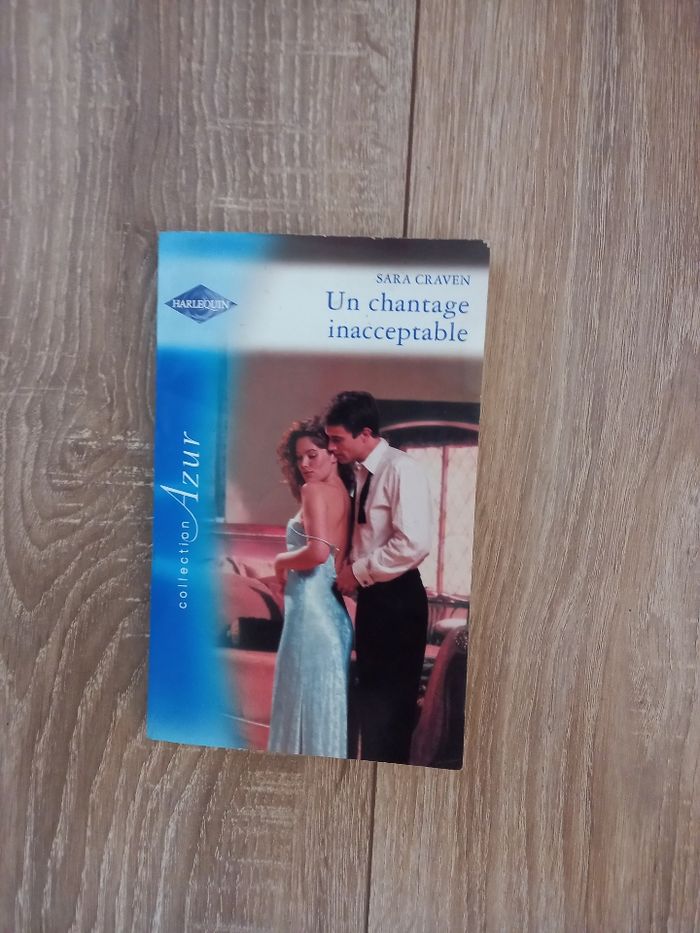 Livre "Un chantage inacceptable" Harlequin collection Azur