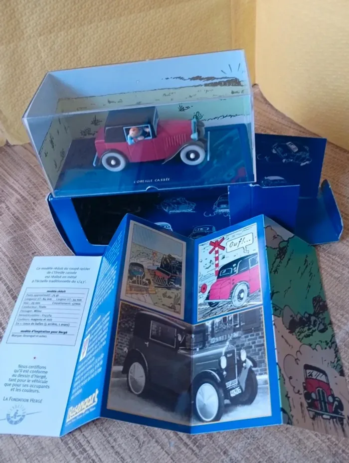 En voiture Tintin l'oreille cassée Hergé moulinsart - photo numéro 2