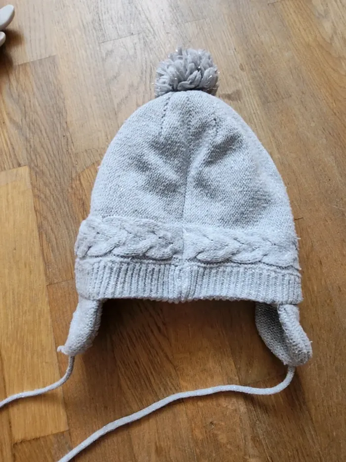 Bonnet - photo numéro 3