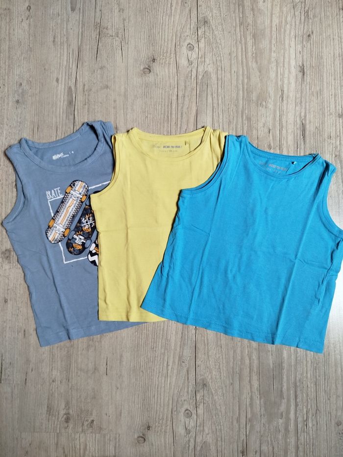 Lot de débardeur garçon