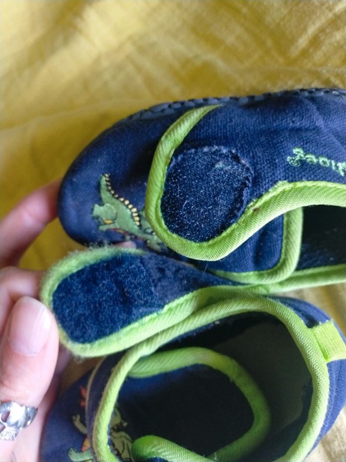 Chaussons dragon taille 20/21 - photo numéro 5