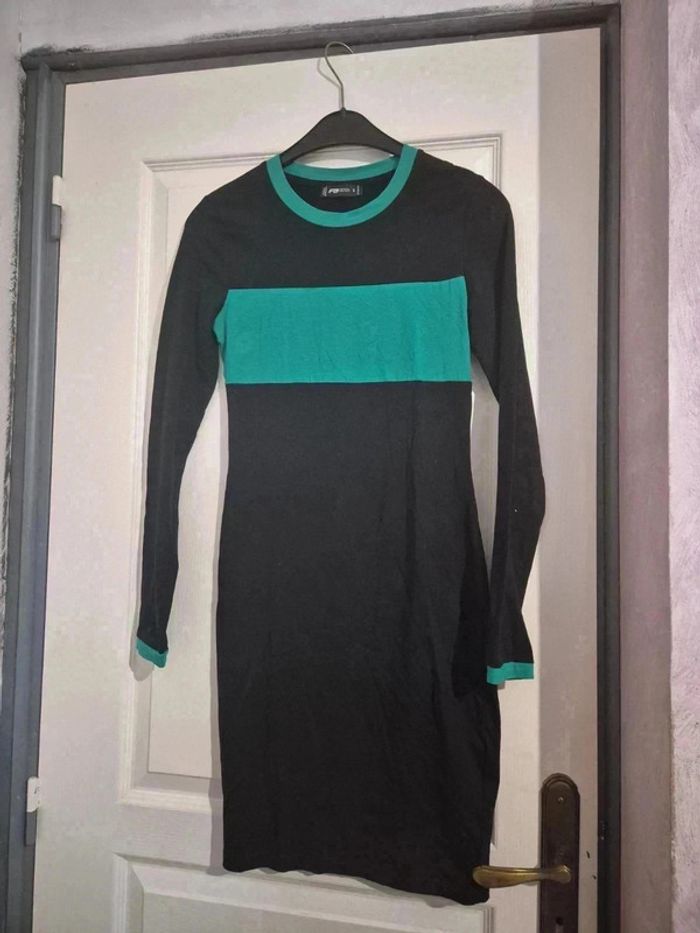 Robe Manche longue - photo numéro 2