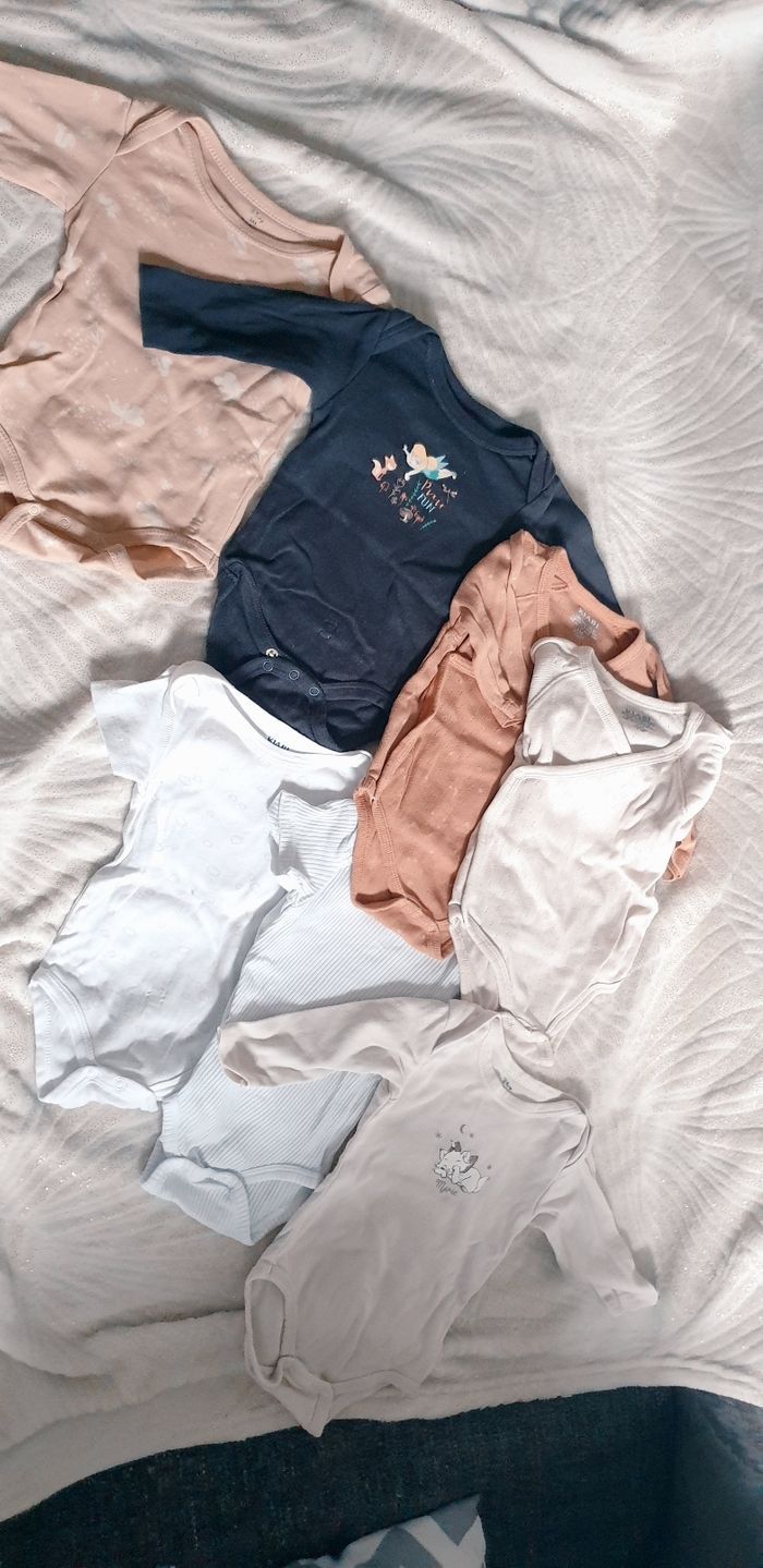 Lot vêtements 3mois fille - photo numéro 3