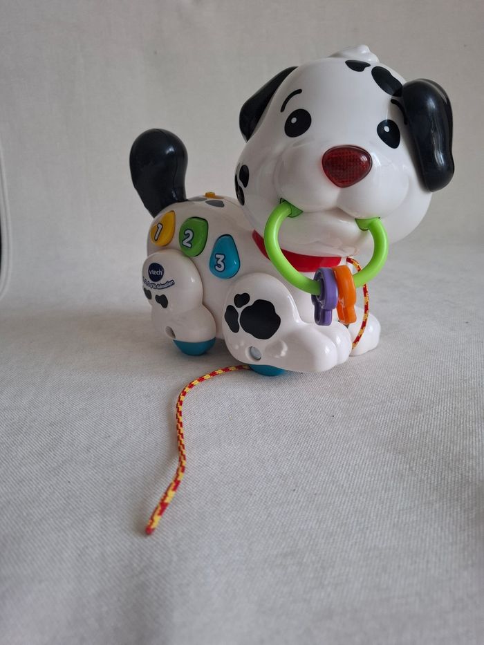 1,2,3 P’tit Dalmatien – Jouet interactif à tirer (VTech)