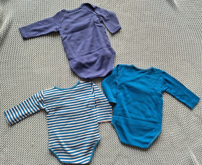 Lot bodies bleus - photo numéro 3