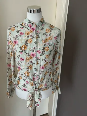 Suncoo top, blouse, chemise à Nouer, vert imprimé floral