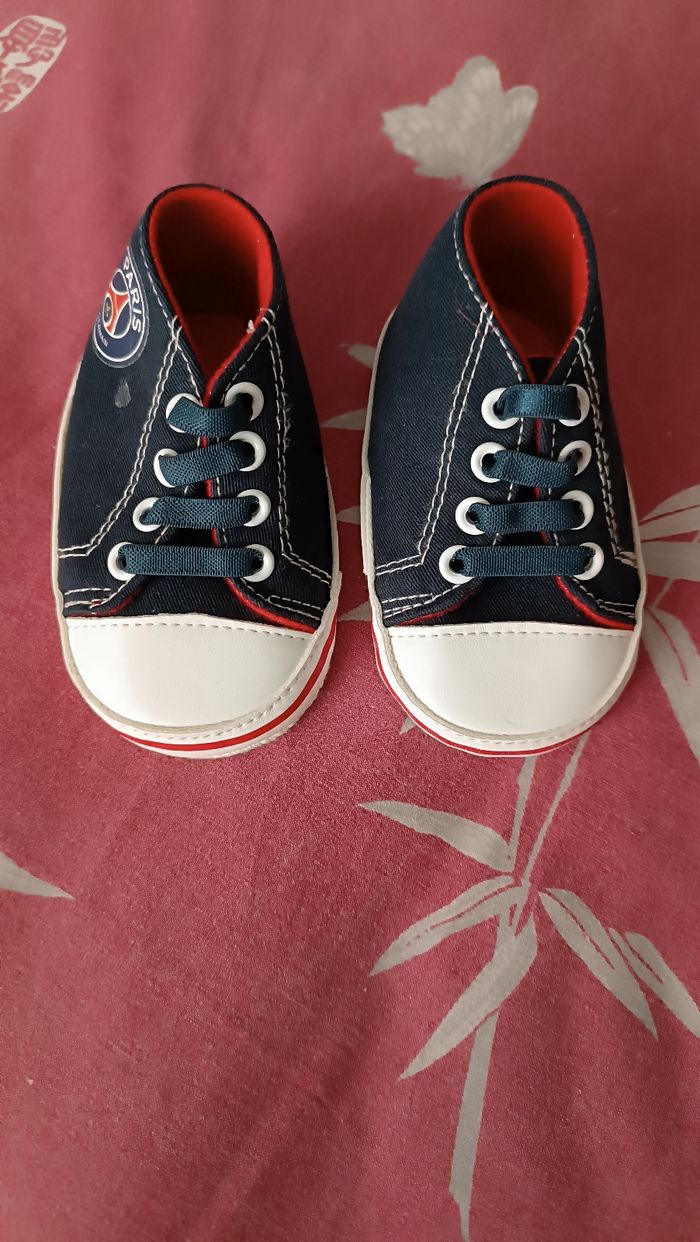 Chaussure PSG - photo numéro 2