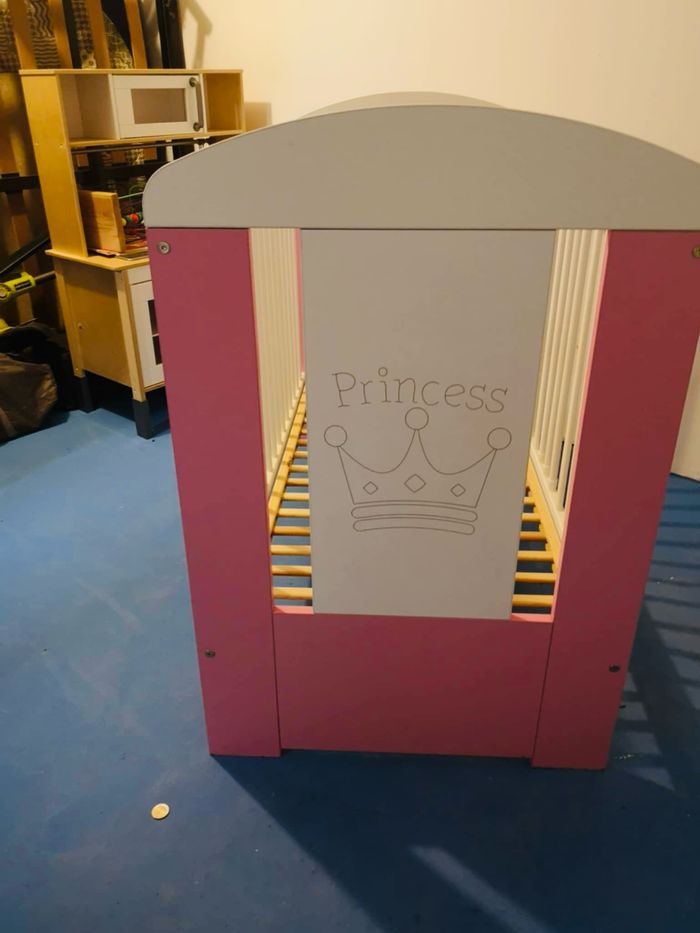 Lit princesse évolutif - photo numéro 2