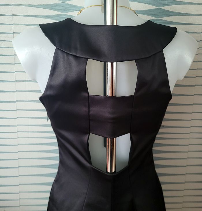 Robe cocktail noire satinée en excellent état taille 38 Caroll - photo numéro 8