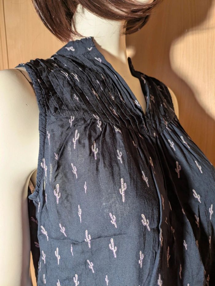 Haut fluide manche courte motif cacrus bizzbee - photo numéro 5