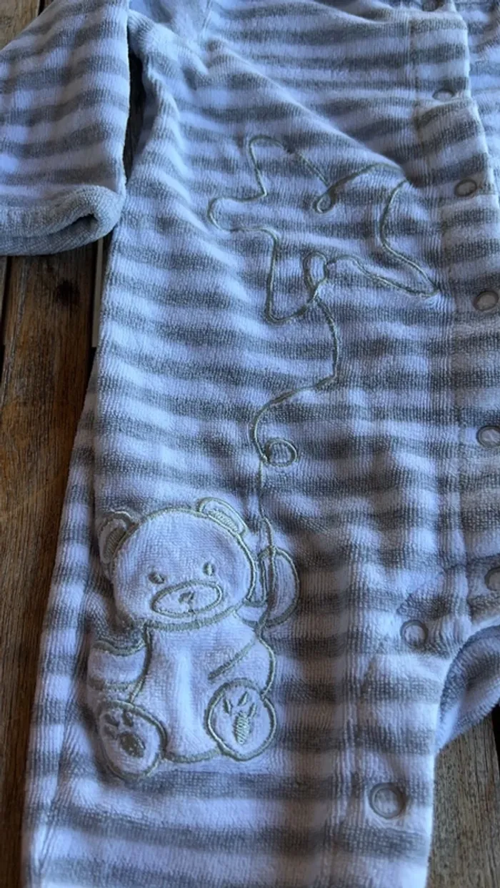 Pyjama bébé en velours - 3 mois - photo numéro 3