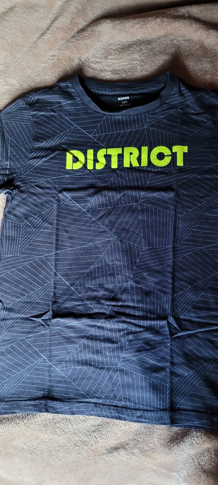 Tee-shirt