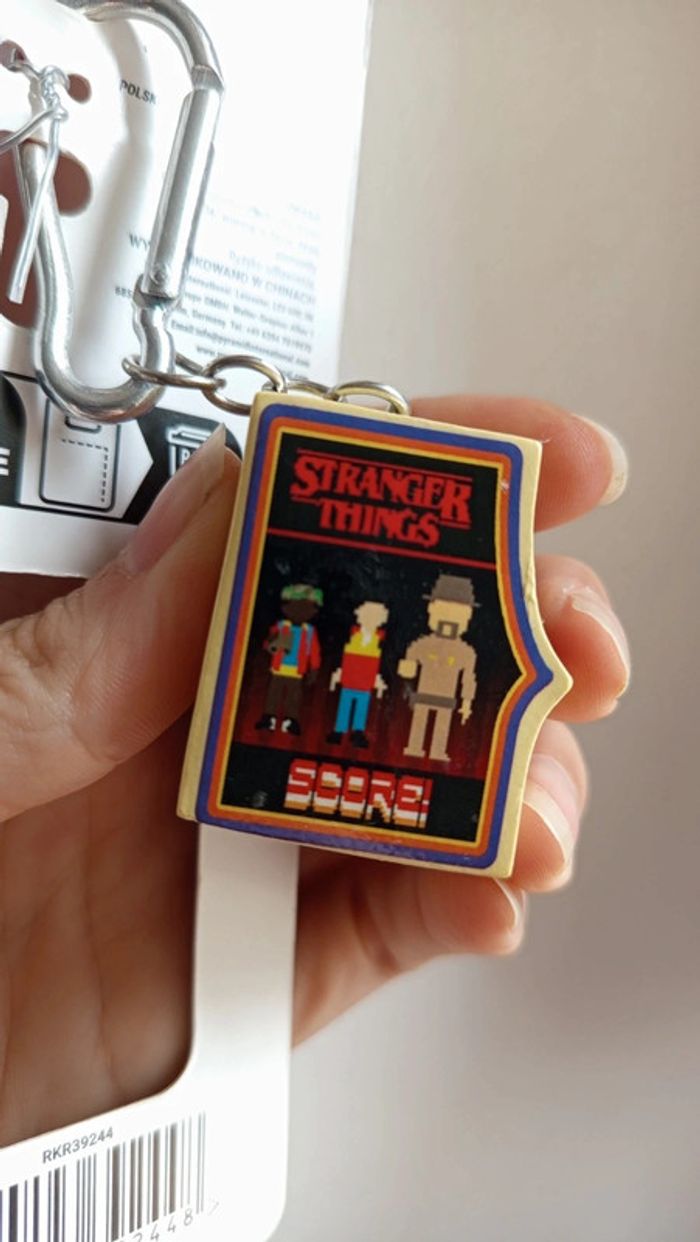 Porte clé Stranger things 🔸 neuf - photo numéro 4
