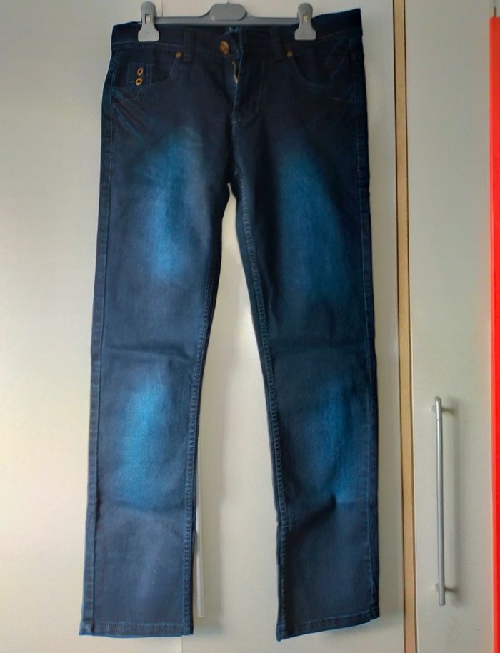 Jean bleu marine pour garçon taille 13 ans