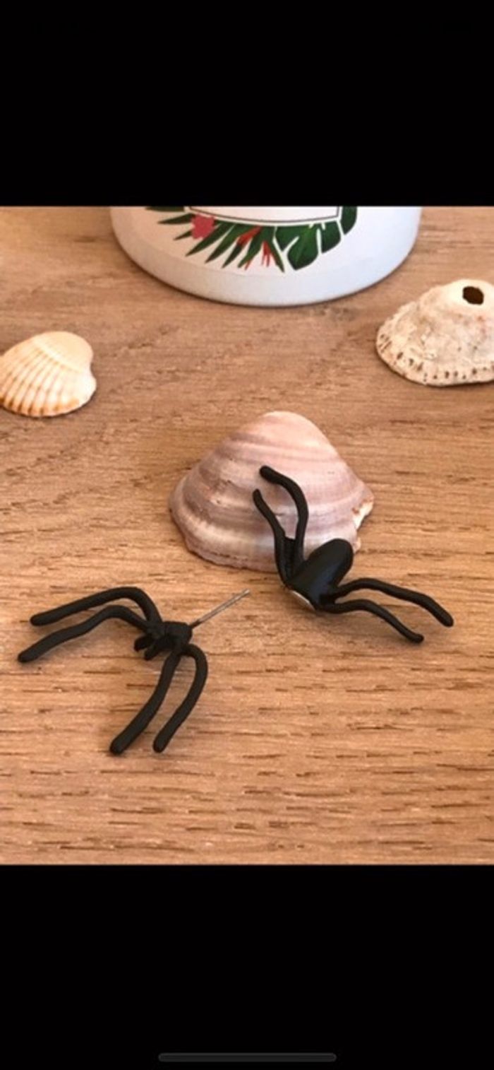 Boucle d oreille araignée