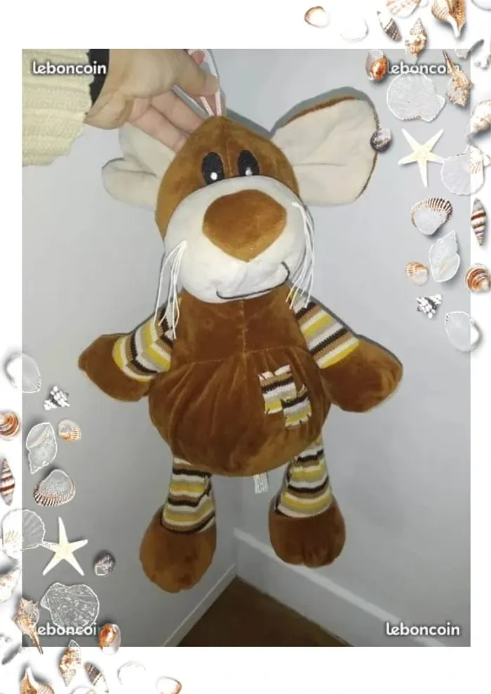 Peluche souris marron