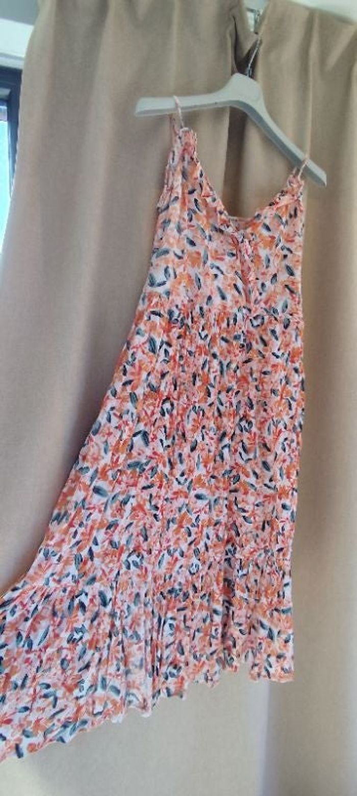 Robe bretelle