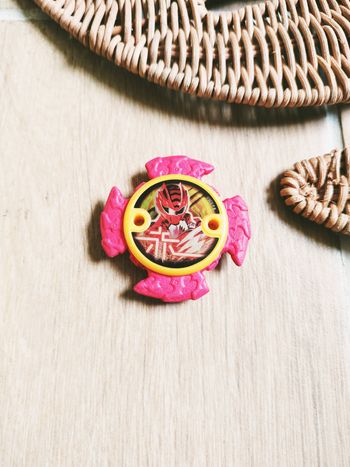 🌟 Power rangers Ninja steel - Etoile ishiban/badge en mousse Chevalier rouge 