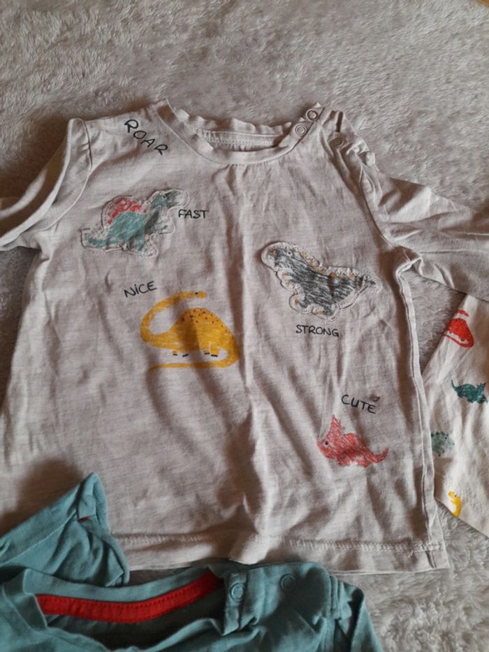 Lot 3 T-shirts Dinosaure - photo numéro 2