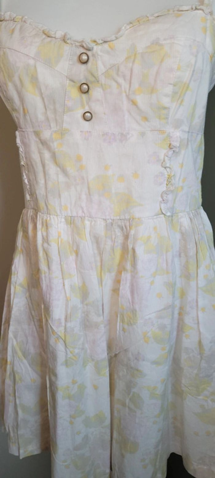 Jolie robe pastel H&M Taille S Parfait état - photo numéro 4