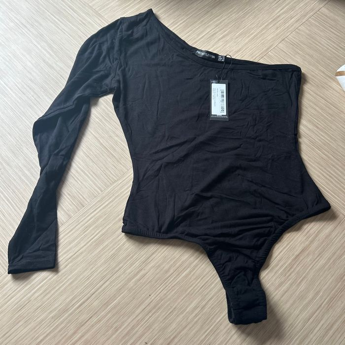 Body asymétrique