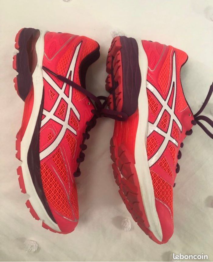 ASICS GEL PULSE 8 women’s Size 8,5 - photo numéro 2
