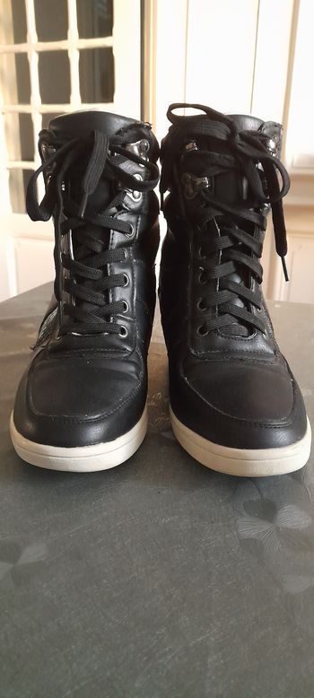 Chaussure  compensées T 40