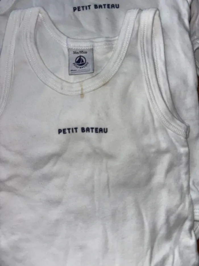 Lot de bodies 2/3 ans petit bateau et H&M - photo numéro 3