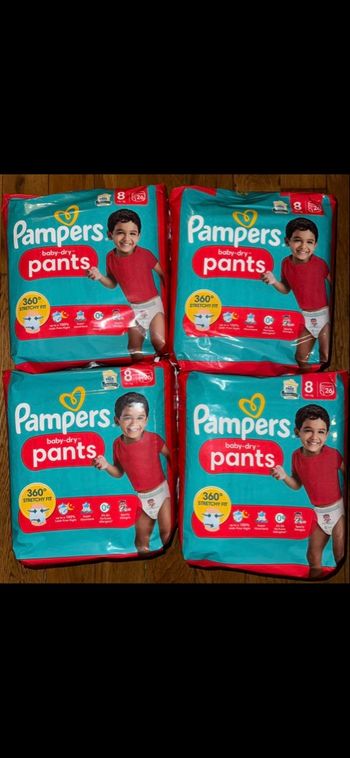 4paquets de couches Pampers taille 8