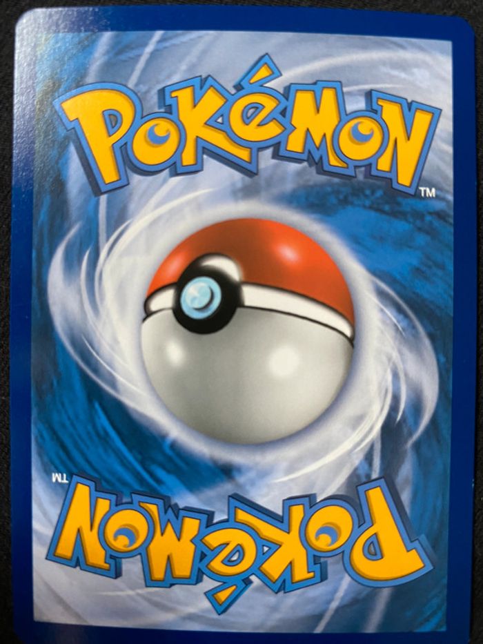 Carte Pokémon rare Moumouflon V 210PV holo SWSH049 TBE - photo numéro 3