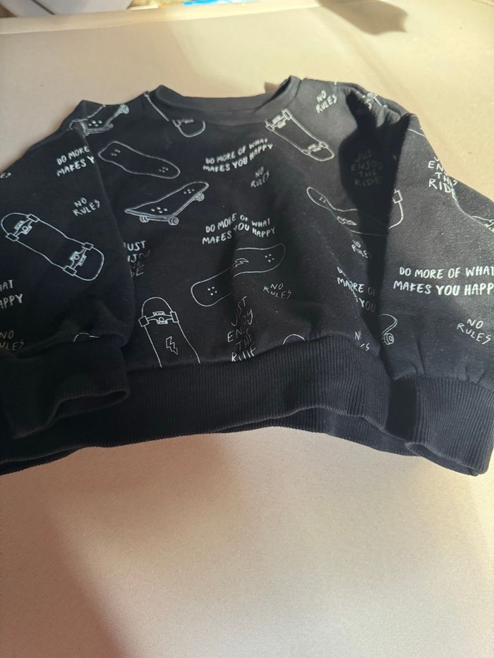 Lots de 4 sweats - photo numéro 2