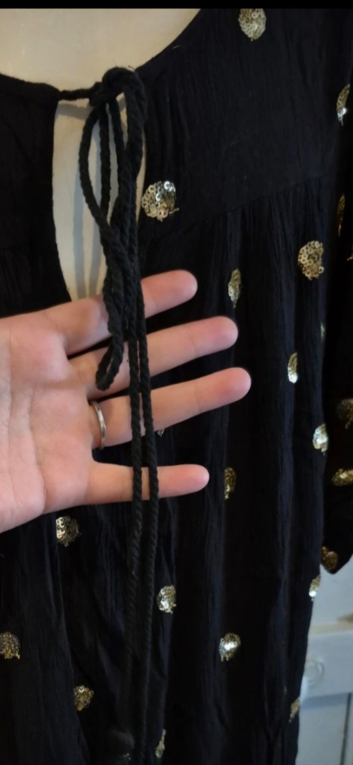 Robe fluide noir - photo numéro 4