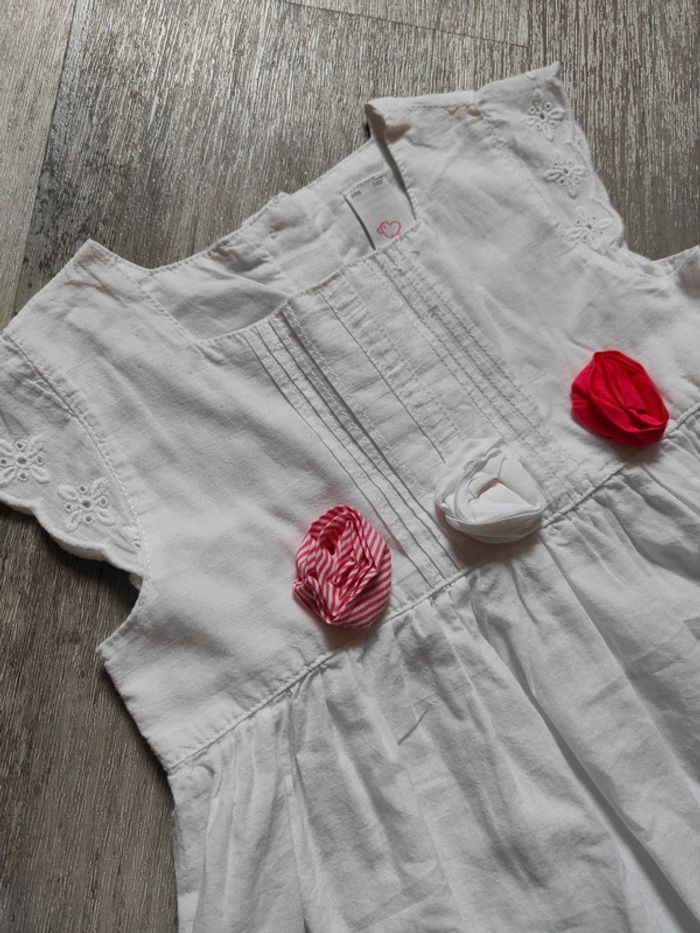 Robe blanche 🌸 12m - photo numéro 3