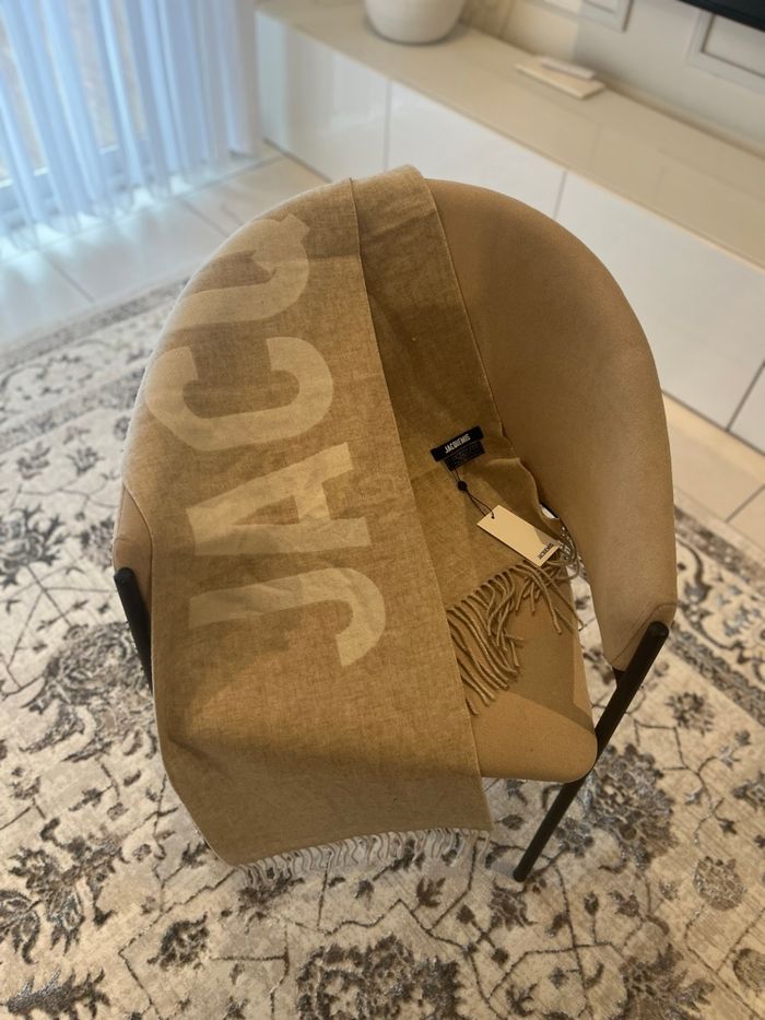 Écharpe Jacquemus - photo numéro 2