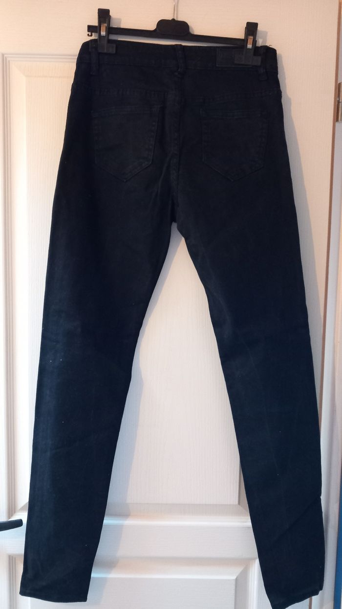 Jeans noir - photo numéro 2