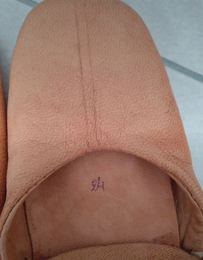 Chaussons neufs en 24 - photo numéro 3