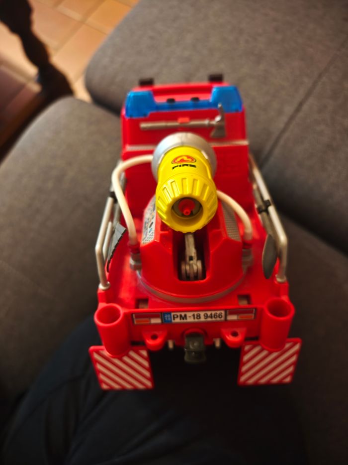 Playmobil City Action 9466 4x4 de pompier avec lance-eau - photo numéro 4