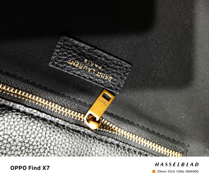 Yves Saint Laurent  673435 - photo numéro 4