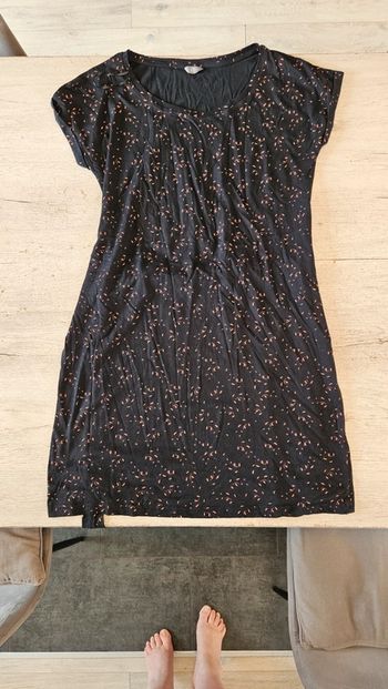 Petite robe d été noire avec dessin, manches courtes, Zeeman, taille 42, jamais mise