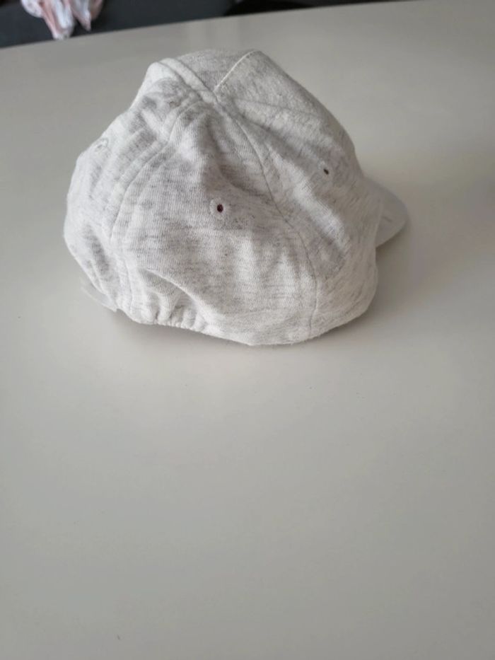 Casquette - photo numéro 4
